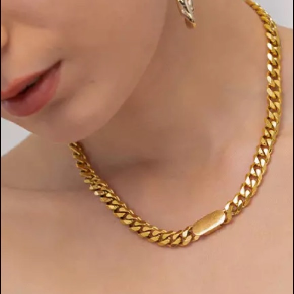 💛18K gold chain necklace - Picture 5 of 8